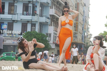 Bị phạt 2 triệu đồng vì không đi tắm biển cùng công ty