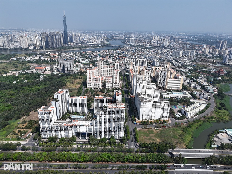 Hàng nghìn căn hộ sắp thoát cảnh bị bỏ hoang trên đất vàng ở TPHCM - 3 Hàng nghìn căn hộ sắp thoát cảnh bị bỏ hoang trên đất vàng ở TPHCM - 3
