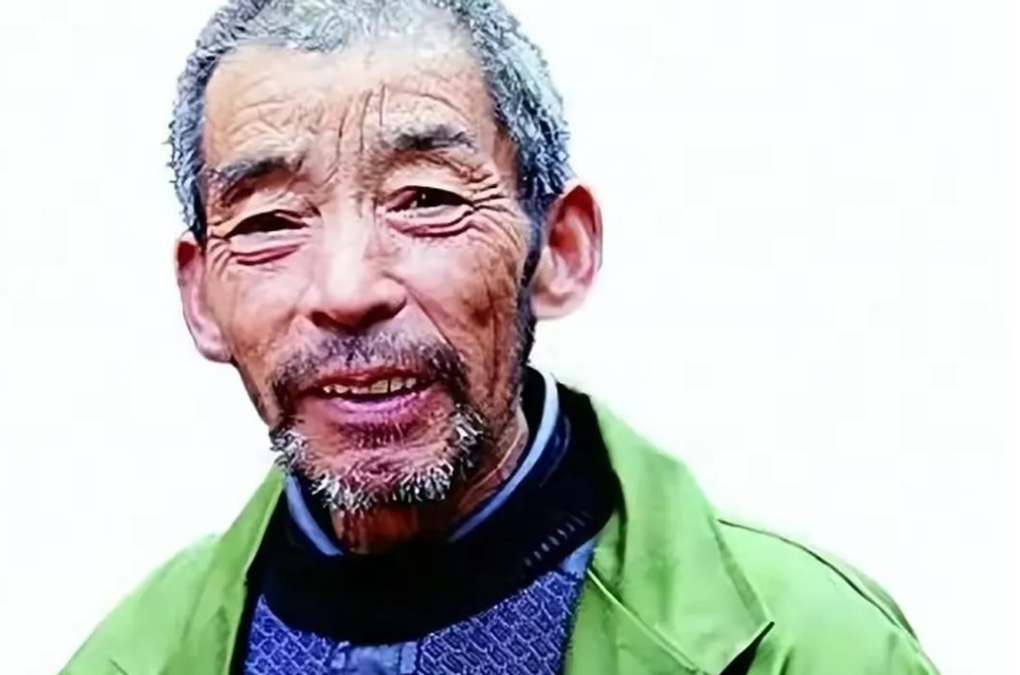 Người bán rau nhận nuôi 2 bé gái, quyết không lấy vợ và cái kết bất ngờ - 1 Người bán rau nhận nuôi 2 bé gái, quyết không lấy vợ và cái kết bất ngờ - 1
