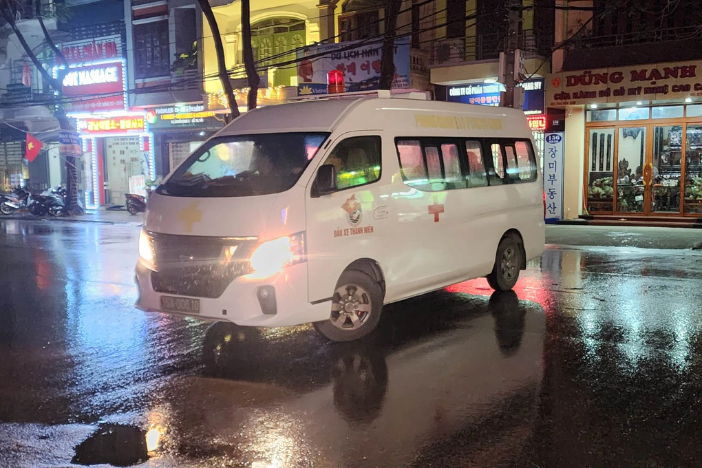 Ba người tử vong tại phòng trà ở Hải Phòng đều là nữ - 1 Ba người tử vong tại phòng trà ở Hải Phòng đều là nữ - 1