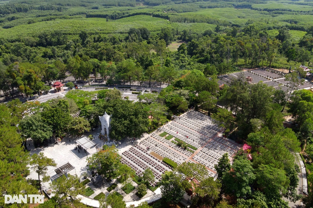 Tướng Đồng Sỹ Nguyên - vị Tư lệnh đi trước thời đại - 5 Tướng Đồng Sỹ Nguyên - vị Tư lệnh đi trước thời đại - 5