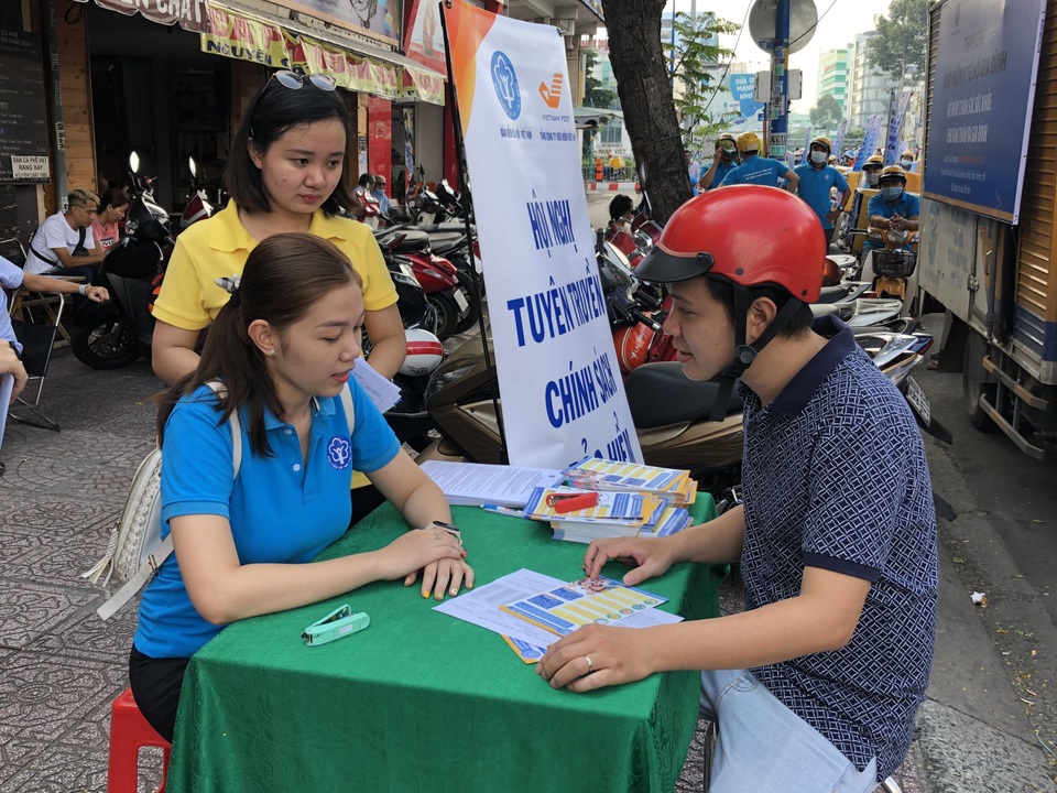 Long An: Hơn 1,4 triệu người tham gia bảo hiểm xã hội - 1 Long An: Hơn 1,4 triệu người tham gia bảo hiểm xã hội - 1