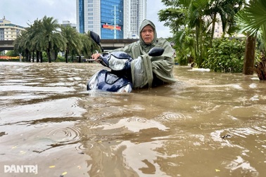 Đề xuất thí điểm lát mặt đường phố Hà Nội bằng bê tông rỗng để chống ngập
