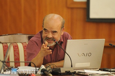 GS Đặng Hùng Võ nhận lỗi với người dân Văn Giang