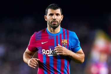 Chưa được trả lương, Sergio Aguero kiện Barcelona