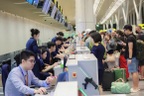 Giá vé máy bay đồng loạt giảm sâu, nhiều chặng thấp khó tin