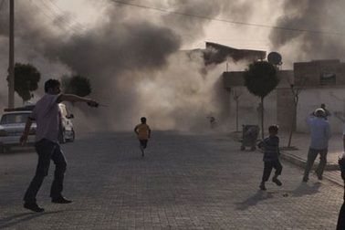 Thổ Nhĩ Kỳ nã pháo đáp trả Syria