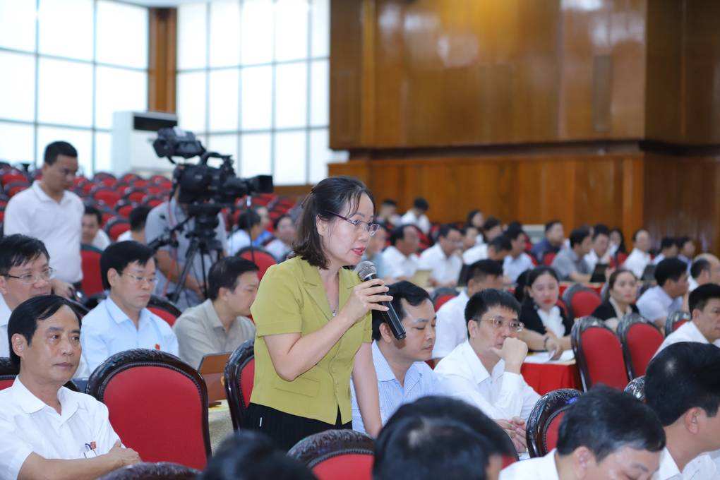Bí thư Thanh Hóa kể chuyện cử tri 80 tuổi đến tận nhà kêu cứu - 1 Bí thư Thanh Hóa kể chuyện cử tri 80 tuổi đến tận nhà kêu cứu - 1