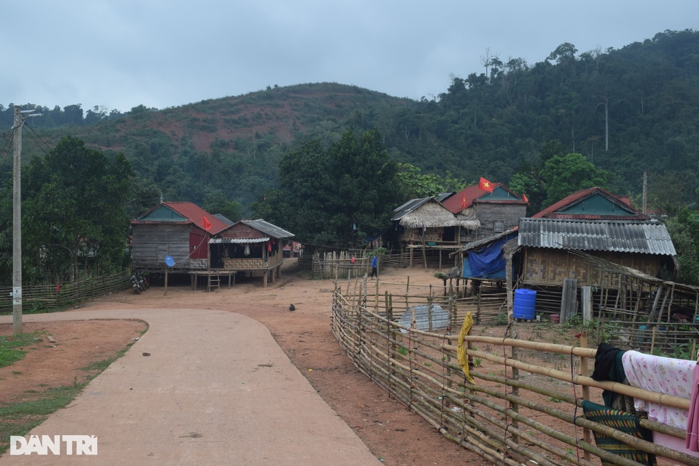 Bí thư Đảng ủy xã bị kỷ luật vì tham gia đánh bạc - 1 Bí thư Đảng ủy xã bị kỷ luật vì tham gia đánh bạc - 1
