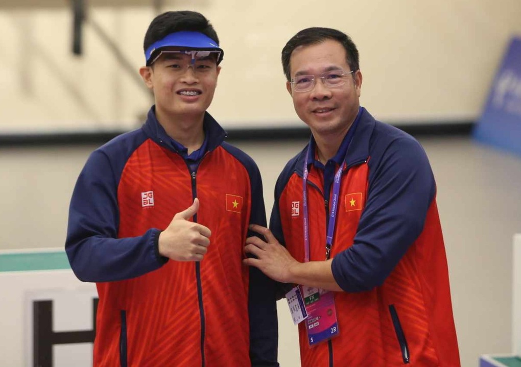 Giành HCV Asiad 19, xạ thủ Phạm Quang Huy nhận mưa tiền thưởng - 2