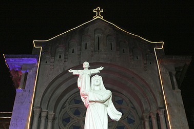 Chùm ảnh đón Noel ở nhà thờ Cửa Bắc