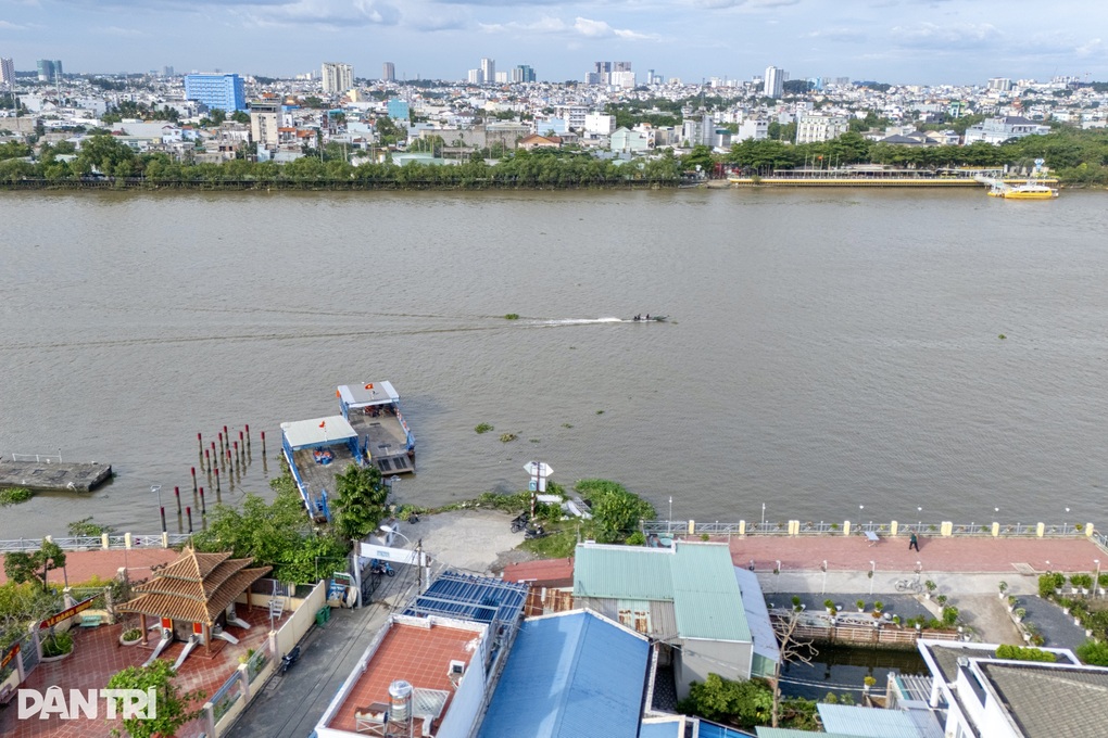 Phà Bình Quới vượt sông Sài Gòn hoạt động trở lại - 1 Phà Bình Quới vượt sông Sài Gòn hoạt động trở lại - 1