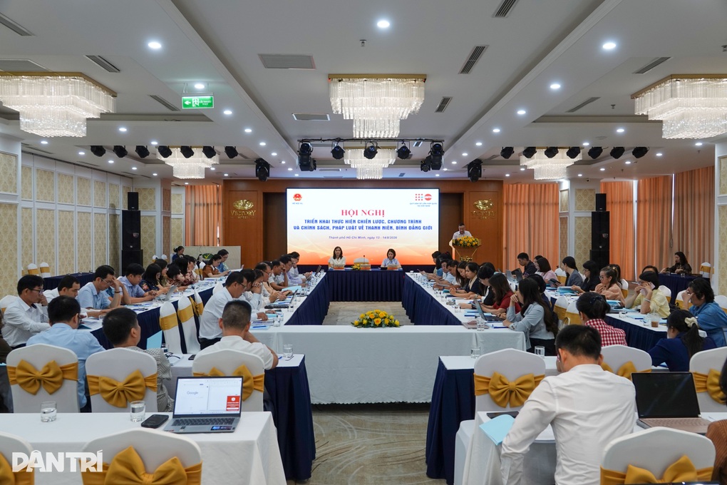 Bình đẳng giới là khi cả nam nữ đều được hưởng quyền lợi phù hợp - 1