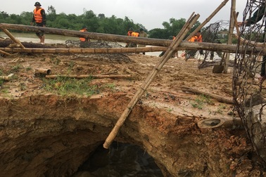 Thanh Hóa cảnh báo nhiều tuyến đê không an toàn