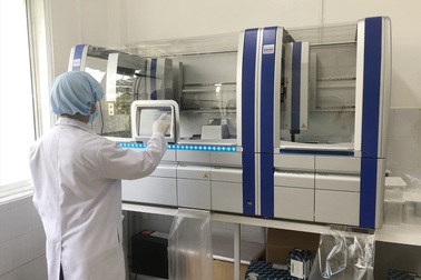 Chủ tịch Quảng Nam yêu cầu hủy gói thầu mua hệ thống xét nghiệm Covid-19