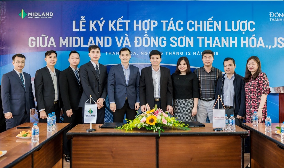Lễ ký kết hợp tác chiến lược giữa Midland và Đông Sơn Thanh Hóa.,JSC - 2 Lễ ký kết hợp tác chiến lược giữa Midland và Đông Sơn Thanh Hóa.,JSC - 2