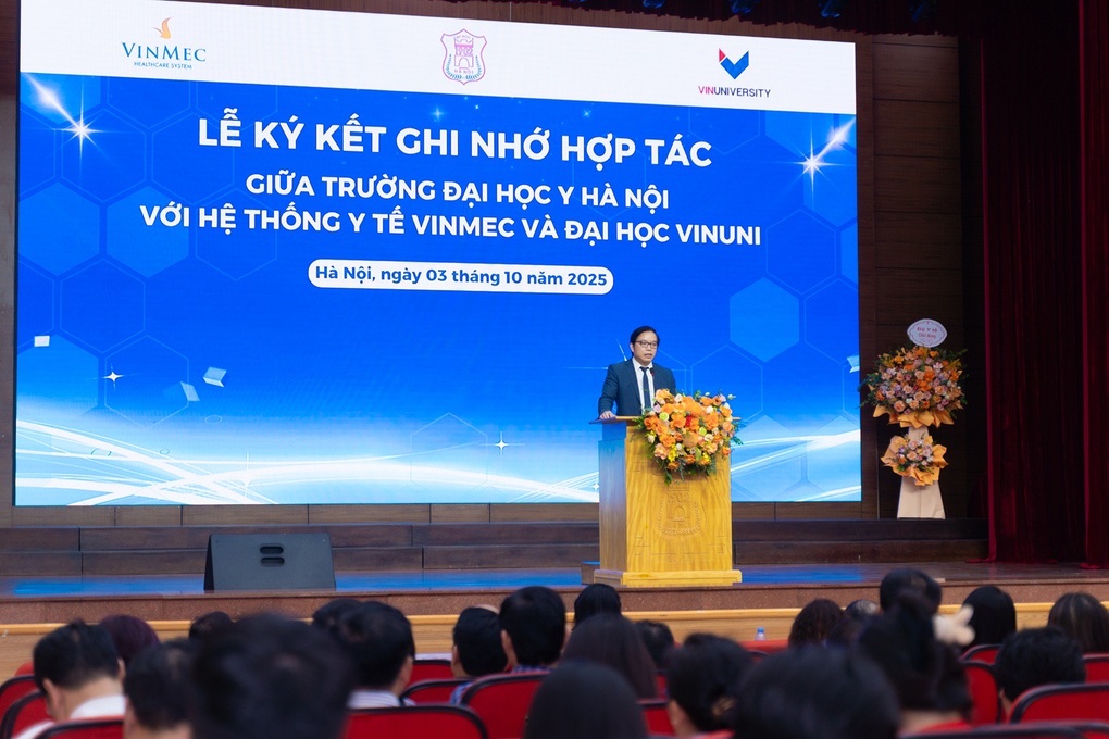 하노이 의대, 빈멕, 빈유니, 세계적 기준에 맞춘 생태계 구축 위해 협력 - 3 Trường Đại học Y Hà Nội, Vinmec và VinUni hợp tác xây dựng hệ sinh thái theo chuẩn thế giới - 3