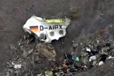 Các lãnh đạo quốc tế chia buồn về vụ máy bay Đức rơi ở Pháp