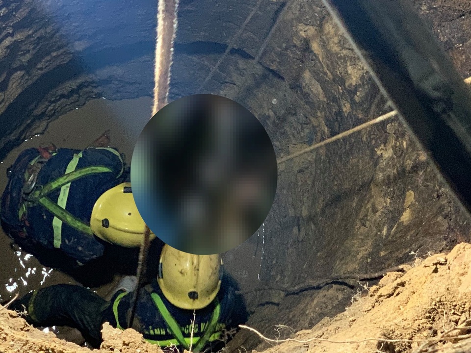 Người đàn ông rơi xuống giếng sâu 12m tử vong - 2 Người đàn ông rơi xuống giếng sâu 12m tử vong - 2