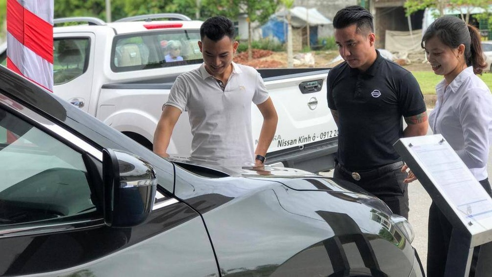 12 lưu ý trước khi lái thử và xuống tiền mua ô tô - 2 12 lưu ý trước khi lái thử và xuống tiền mua ô tô - 2