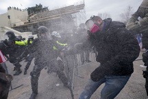 Cảnh sát thiệt mạng trong vụ bạo loạn ở trụ sở quốc hội Mỹ