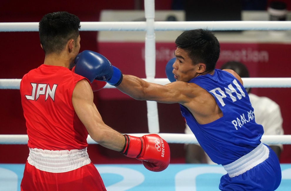 Võ sĩ Nhật Bản từng ngồi xe lăn, thua tan tác ở trận bán kết boxing - 3 Võ sĩ Nhật Bản từng ngồi xe lăn, thua tan tác ở trận bán kết boxing - 3