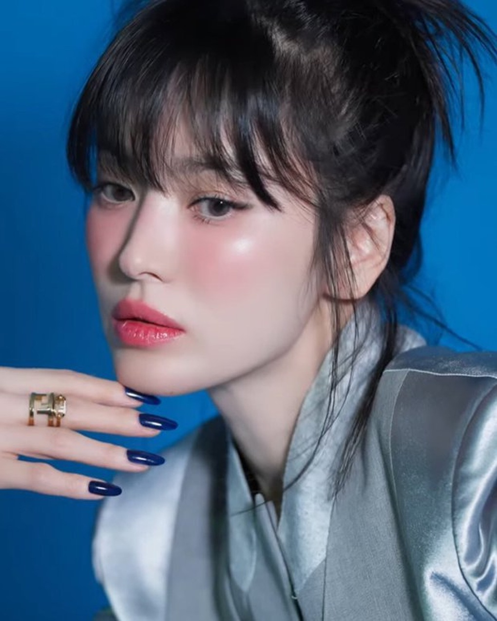 Song Hye Kyo ở tuổi 42: Đã đến lúc sống một cuộc đời khác! - 4 Song Hye Kyo ở tuổi 42: Đã đến lúc sống một cuộc đời khác! - 4