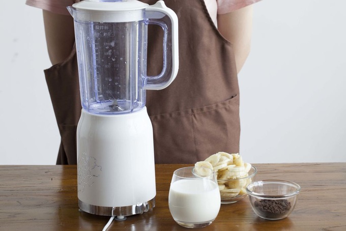 Bữa sáng nhanh gọn mà đủ chất với món sinh tố ngon tuyệt ai cũng có thể làm được - Ảnh 2. Bữa sáng nhanh gọn mà đủ chất với món sinh tố ngon tuyệt ai cũng có thể làm được - Ảnh 2.