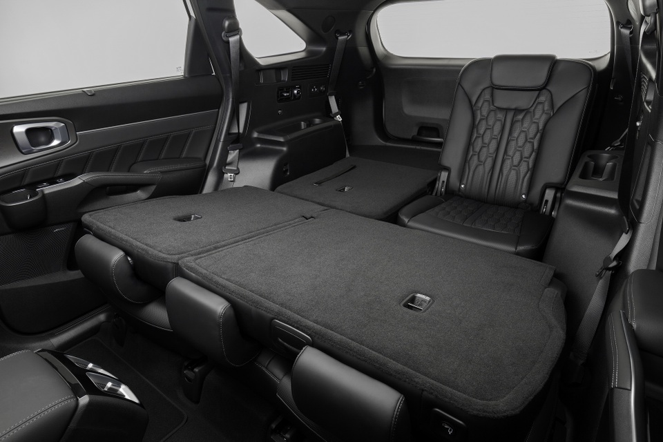 Kia Sorento 2021 chính thức ra mắt - Hoàn toàn lột xác - 23 Kia Sorento 2021 chính thức ra mắt - Hoàn toàn lột xác - 23