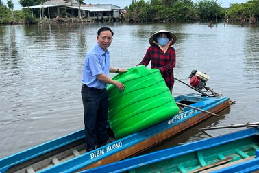 Đồng bằng sông Cửu Long: Nỗ lực thích ứng để bước qua hạn, mặn