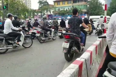 Ý thức giao thông kém - chuyện dài chưa hồi kết