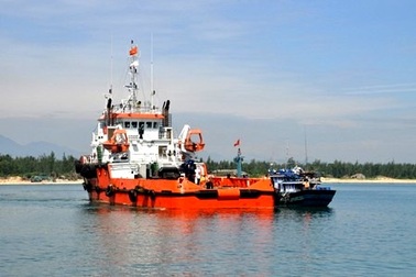 Nhiều tàu cá Việt Nam bị tàu Trung Quốc ngăn cản hoạt động