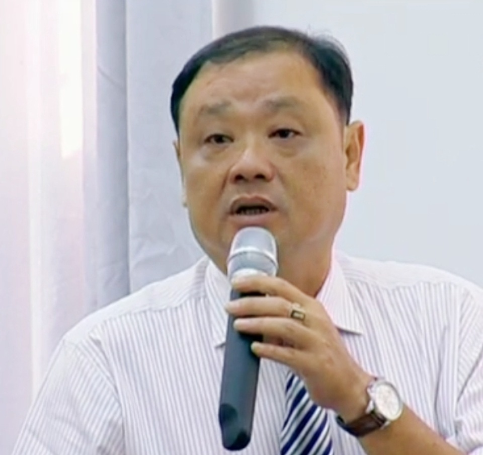 Chủ tịch HĐND Bạc Liêu: “Có mối quan hệ mới lấy được tài liệu của tỉnh, phải chăng là tham nhũng vặt!” - 3 Chủ tịch HĐND Bạc Liêu: “Có mối quan hệ mới lấy được tài liệu của tỉnh, phải chăng là tham nhũng vặt!” - 3