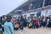 Vụ hàng trăm công nhân ngừng việc tập thể: Công ty đồng ý tăng lương