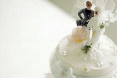 Đám cưới có làm bạn nghĩ về người yêu cũ?