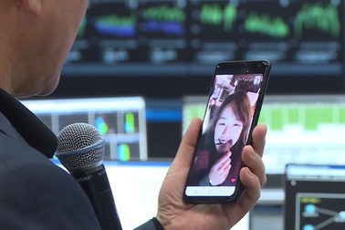 Định ngày mở bán vé online chung kết Việt Nam - Malaysia, Samsung tiết lộ ảnh thực tế smartphone 5G