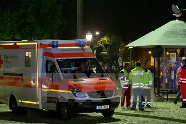 Vì sao Đức không ban hành tình trạng khẩn cấp như Pháp?