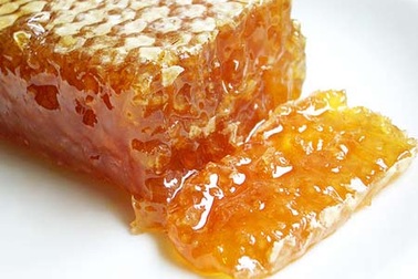 Mật ong: Giải pháp hiệu quả điều trị vi khuẩn kháng thuốc!