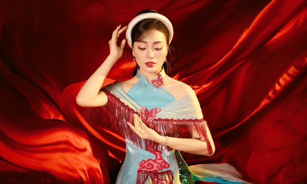 Sao mai Huyền Trang: Nhiều nghệ sĩ hát nhạc yêu nước là tín hiệu đáng mừng - 1 Sao mai Huyền Trang: Nhiều nghệ sĩ hát nhạc yêu nước là tín hiệu đáng mừng - 1