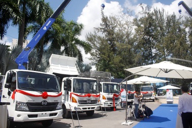 HINO tiếp tục "ghi điểm" với công chúng bằng dòng xe tải mới