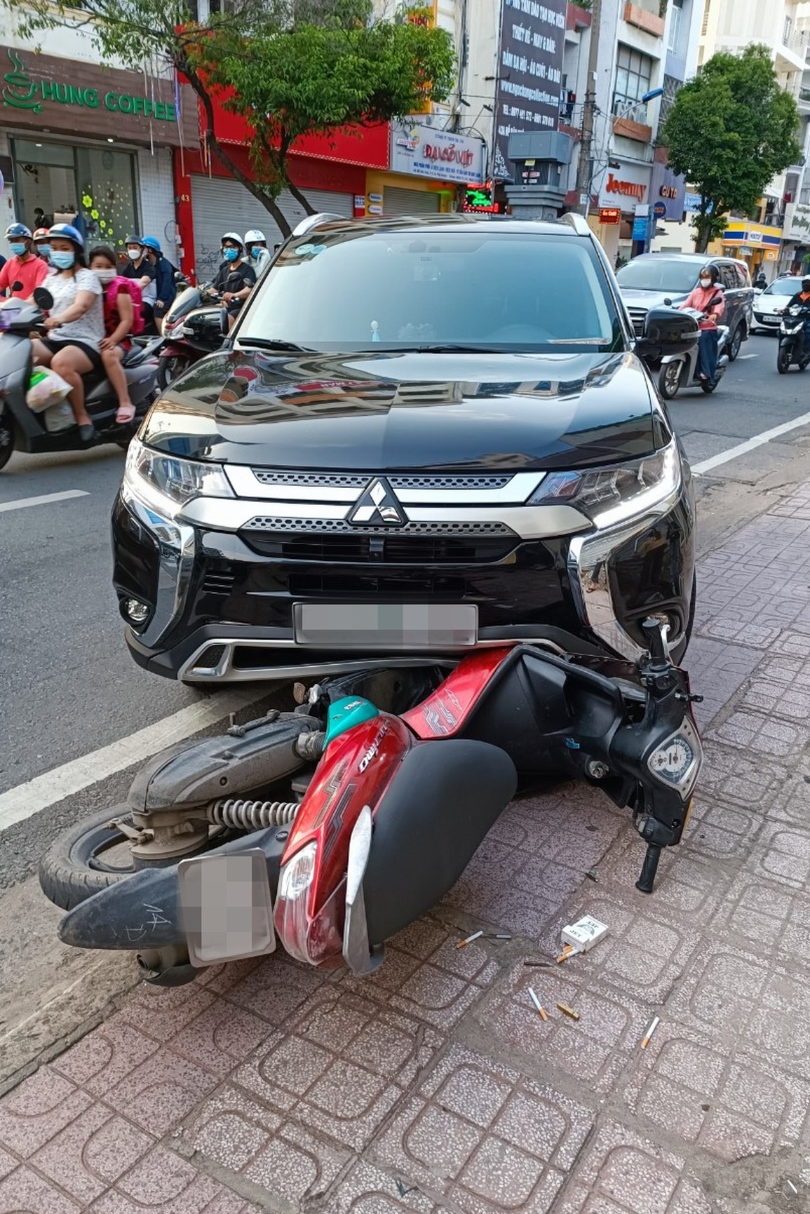 Giảng viên Đại học An ninh kể khoảnh khắc bắt cướp, bị dọa tao đâm chết - 1 Giảng viên Đại học An ninh kể khoảnh khắc bắt cướp, bị dọa tao đâm chết - 1
