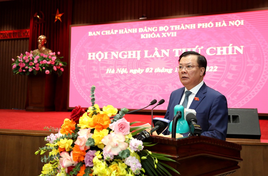 Bí thư Hà Nội: Thành phố ngập khi mưa lớn, ai chịu trách nhiệm? - 1 Bí thư Hà Nội: Thành phố ngập khi mưa lớn, ai chịu trách nhiệm? - 1