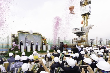 Essensia Sky cất nóc - bước tiến chiến lược kiến tạo chuẩn sống mới tại Nam Sài Gòn