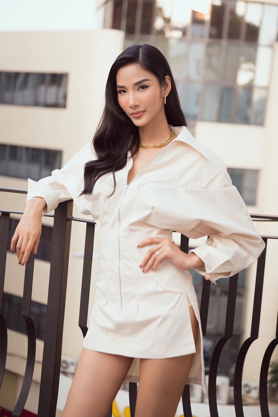 Bà mẹ 3 con Hồ Ngọc Hà khoe bụng phẳng lì hút mắt - 3 Bà mẹ 3 con Hồ Ngọc Hà khoe bụng phẳng lì hút mắt - 3