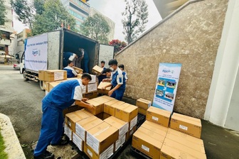 Rohto-Mentholatum (Việt Nam) đồng hành khắc phục hậu quả bão lụt