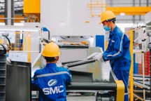 Gặp khó khăn, đại gia buôn thép SMC liên tục bán bất động sản