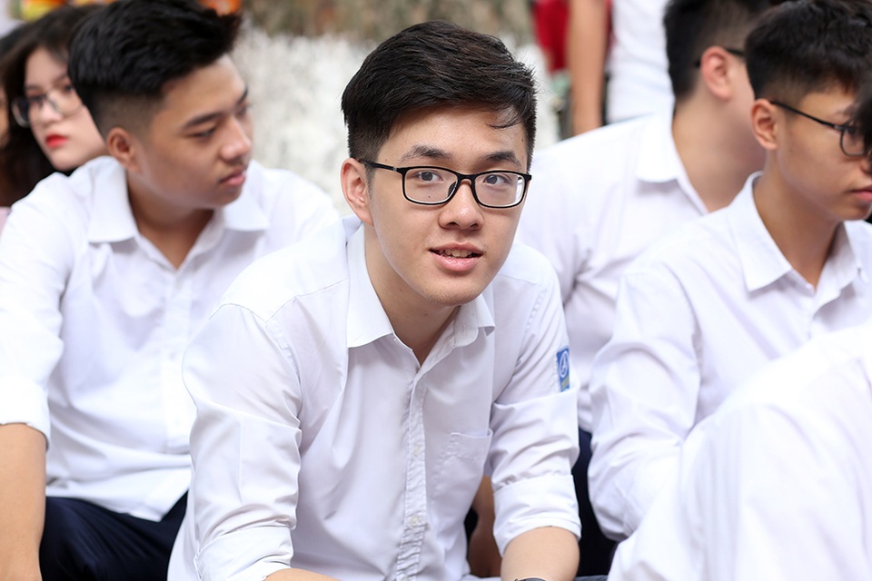 Trai xinh gái đẹp hội tụ tại buổi bế giảng THPT Phan Đình Phùng - 11 Trai xinh gái đẹp hội tụ tại buổi bế giảng THPT Phan Đình Phùng - 11