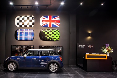 MINI tiếp cận gần hơn với người hâm mộ miền Nam