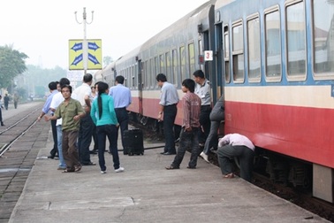 Ga Sài Gòn miễn phí vận chuyển hàng cứu trợ miền Trung