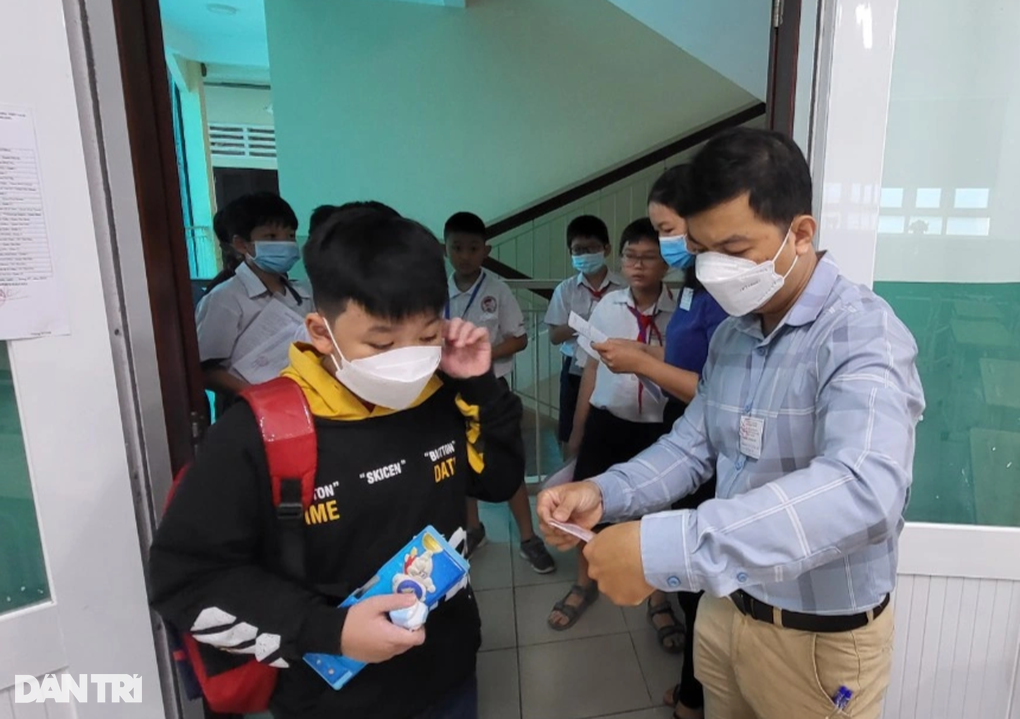 Công bố điểm thi, điểm chuẩn vào lớp 6 ở TPHCM - 1 Công bố điểm thi, điểm chuẩn vào lớp 6 ở TPHCM - 1